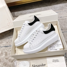 Alexander Mcqueen Low Shoes